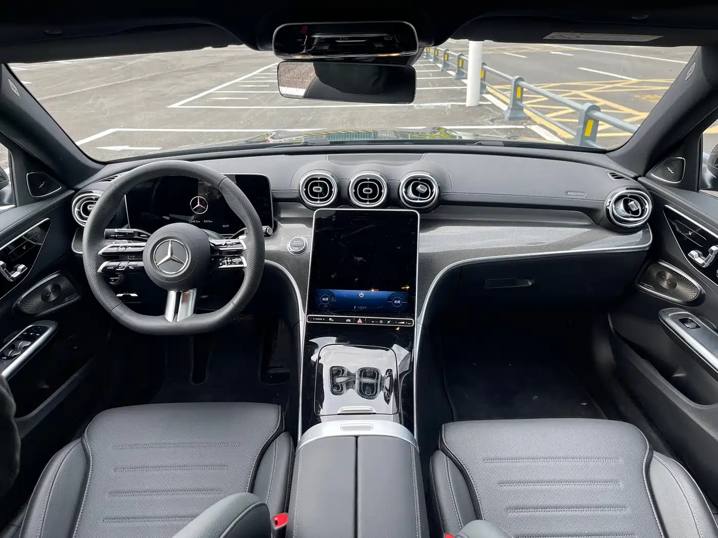 Mercedes-Benz C-Class 2025 C 260 L Night Sport Edition фото 5