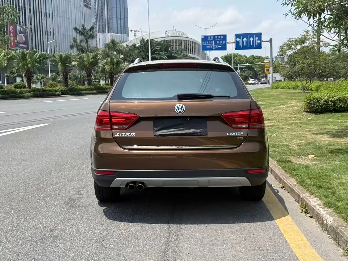 Volkswagen Gran Lavida 2014 1.4TSI DSG фото 5