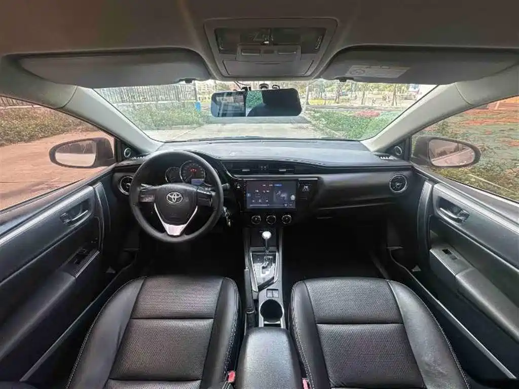 Toyota Corolla 2017 Facelift 1.2T S-CVT GL фото 5