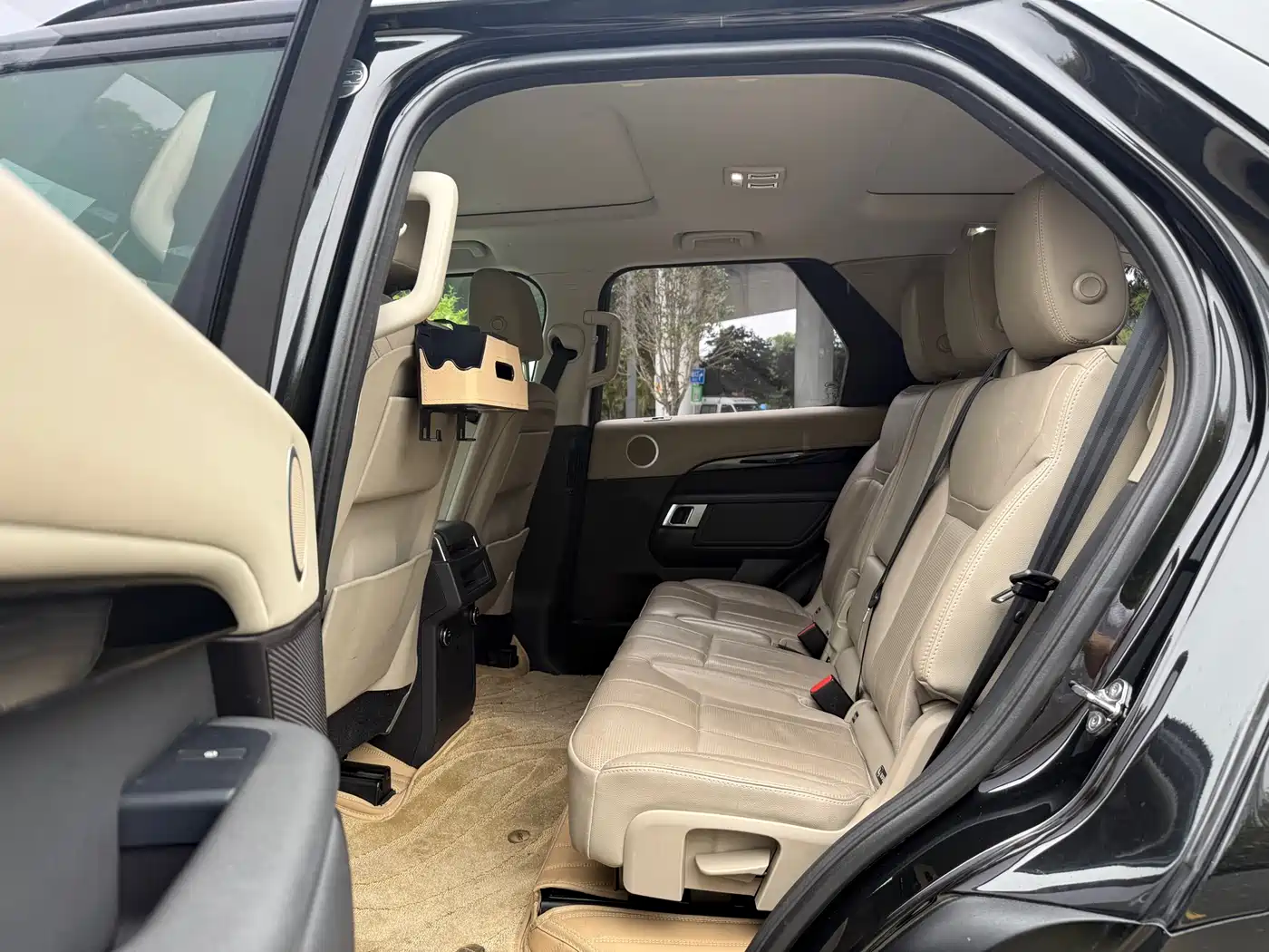 Land Rover Discovery 2017 3.0 SC V6 SE фото 10