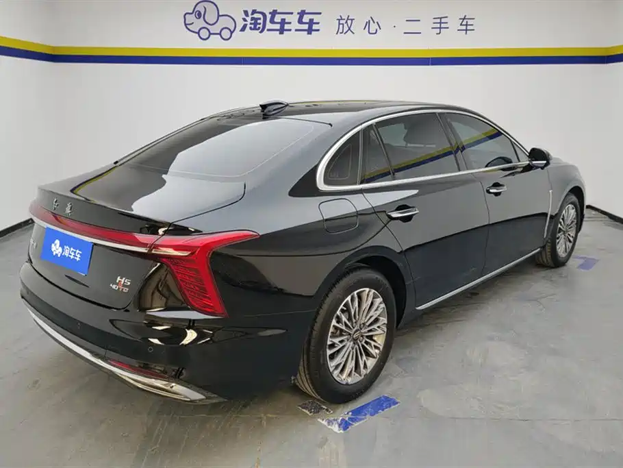 Hongqi H5 2024 2.0T Automatic Smart Connect Flag Enjoy Edition фото 3
