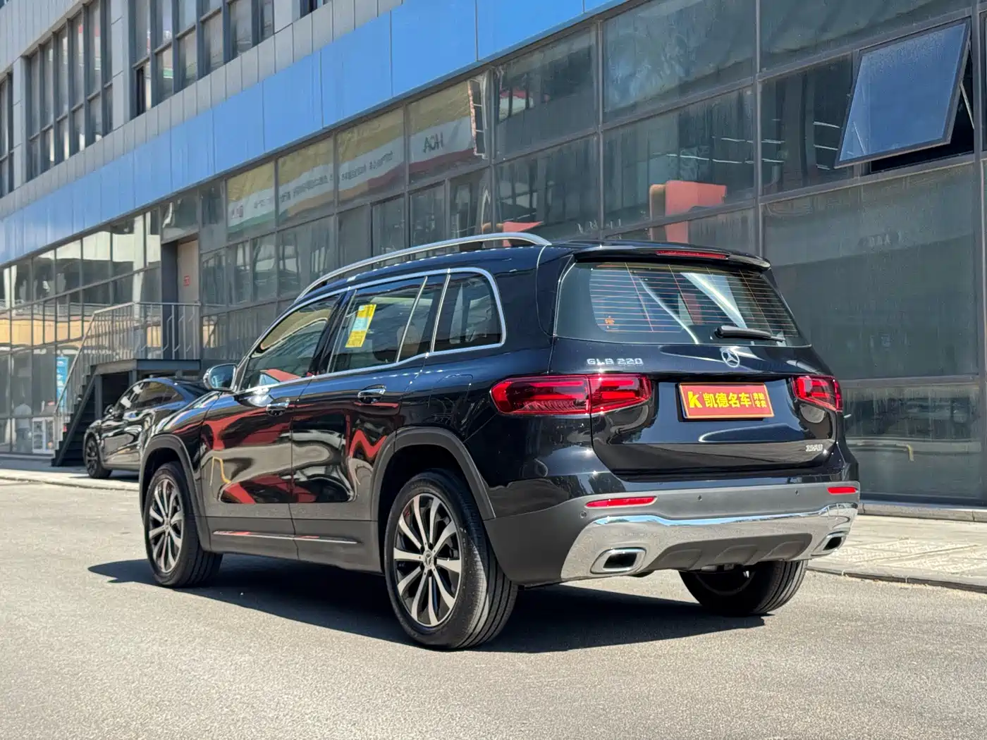 Mercedes-Benz GLB 2024 Facelift GLB 220 Style фото 9