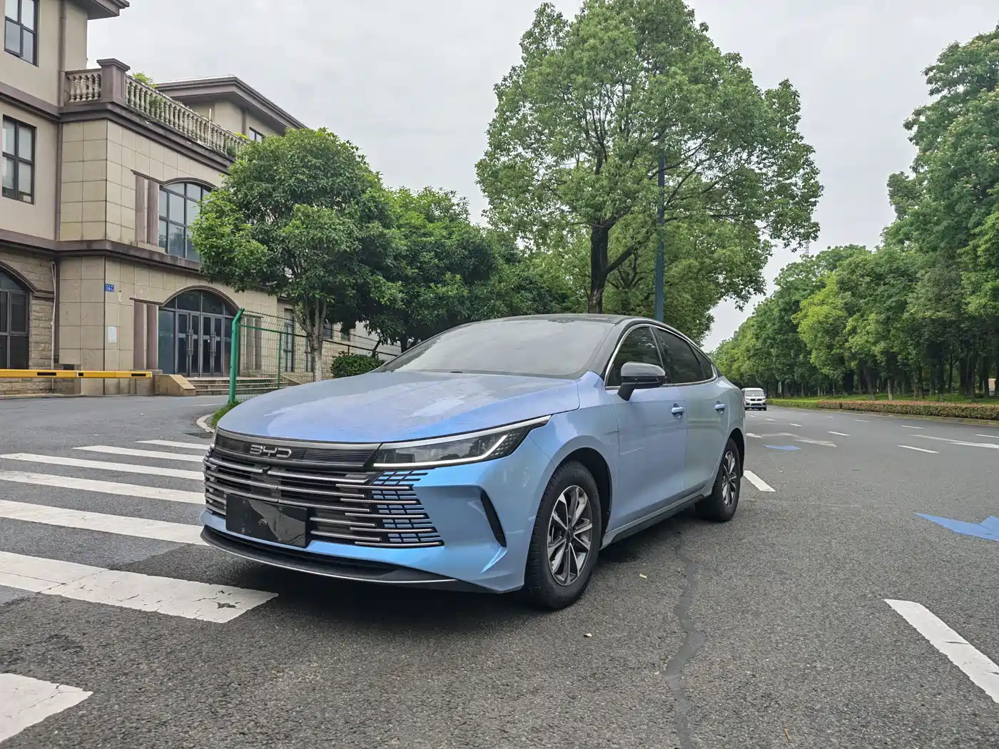 BYD Destroyer 05 2023 Champion Edition DM-i 55KM Luxury