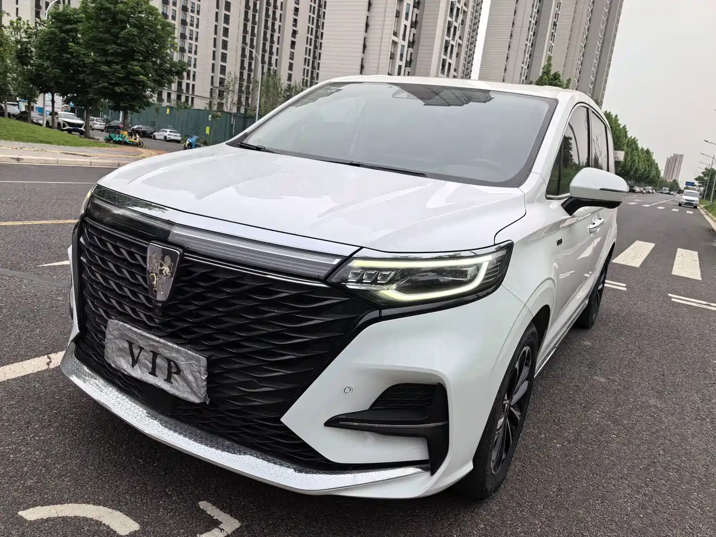 Roewe iMAX8 2021 2021 400TGI Supreme Series Honor
