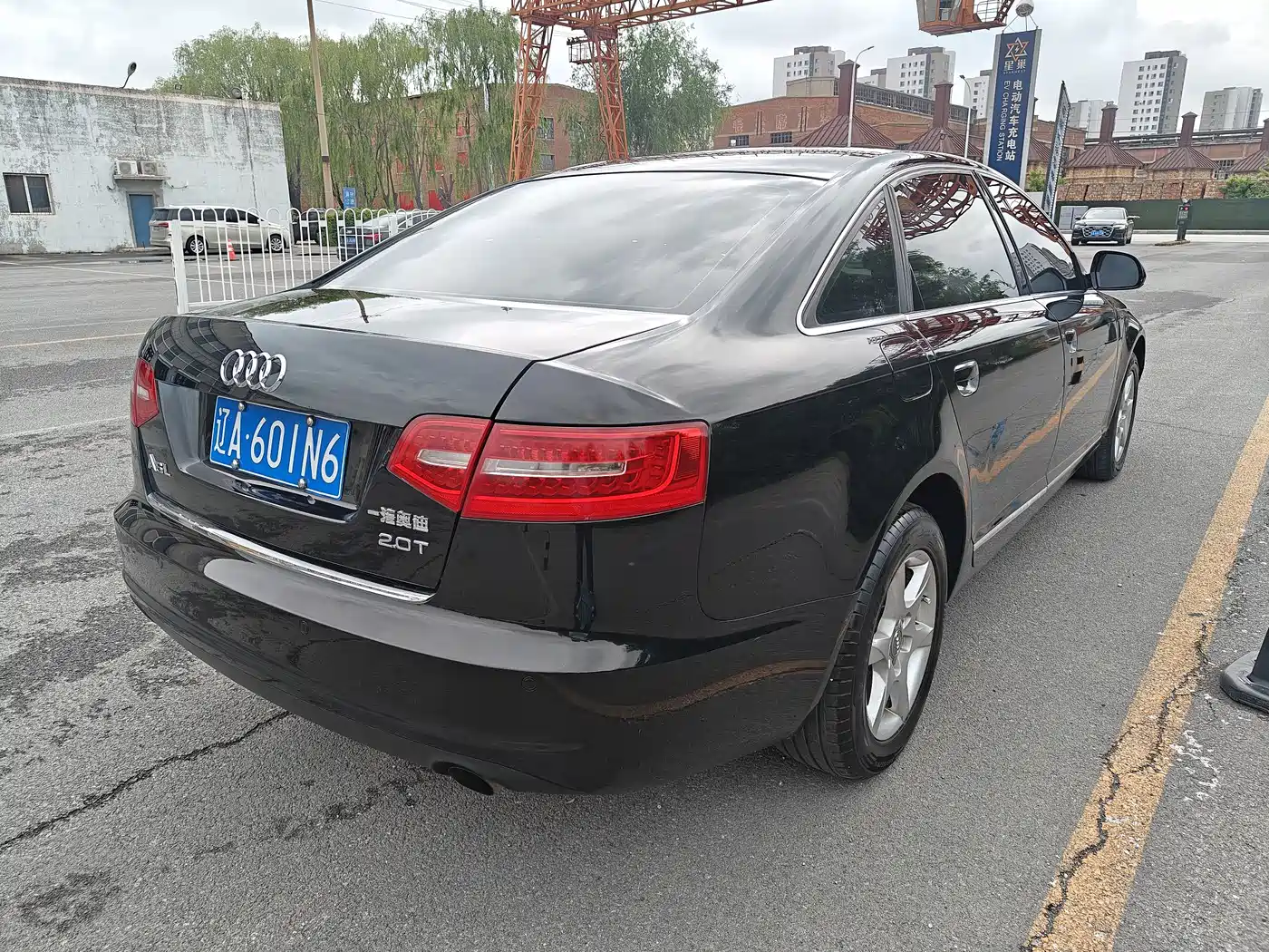 Audi A6L 2011 2.0 TFSI Automatic Comfort фото 10