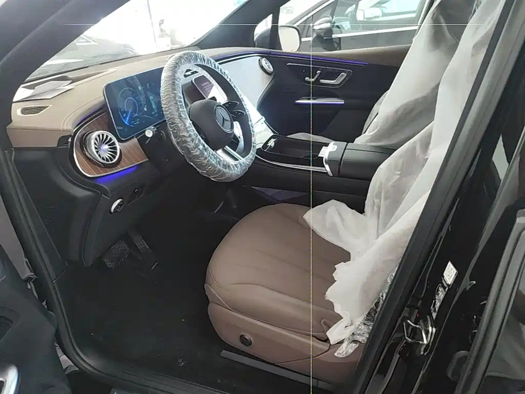 Mercedes-Benz EQE SUV 2024 500 4MATIC Luxury Edition фото 15