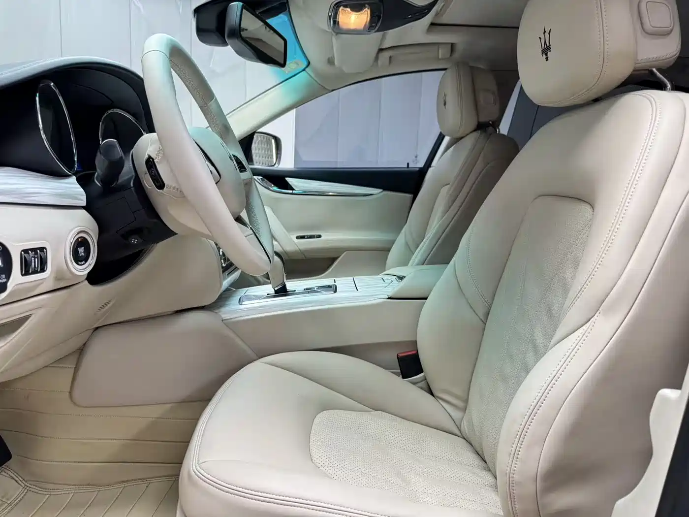 Maserati Quattroporte 2013 2013 3.0T Standard