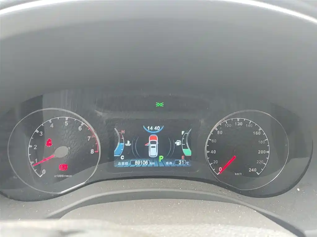 BYD Song 2016 Ultimate Edition 1.5TID Automatic Elite фото 12