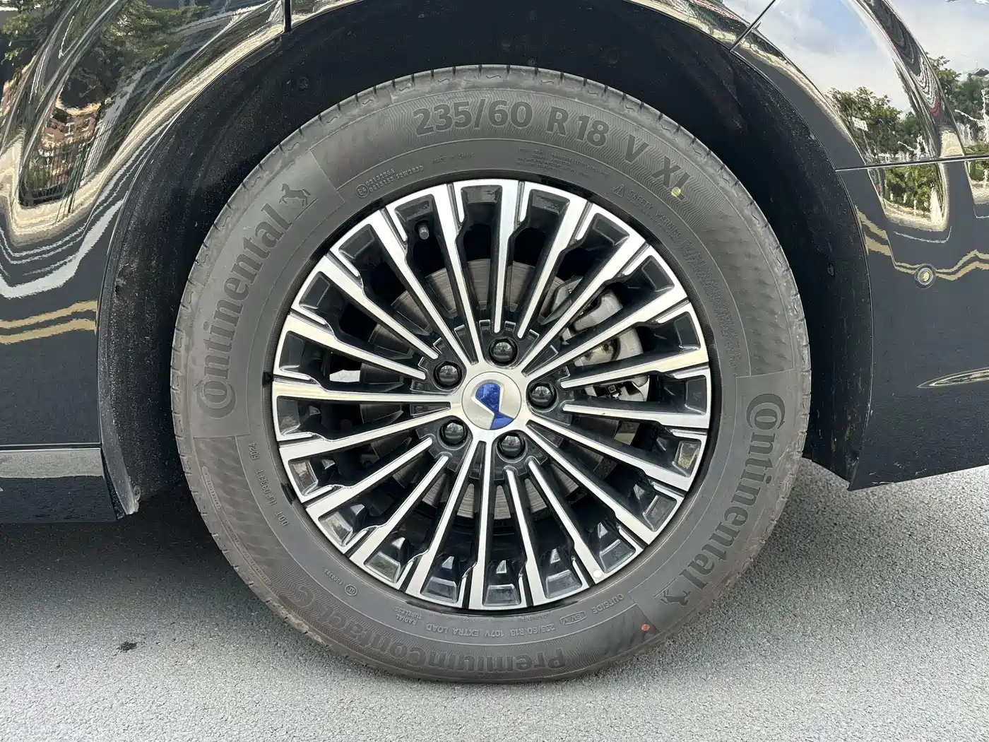 Denza D9 2025 DM-i Smart Drive Edition 1020 AWD Prestige фото 8