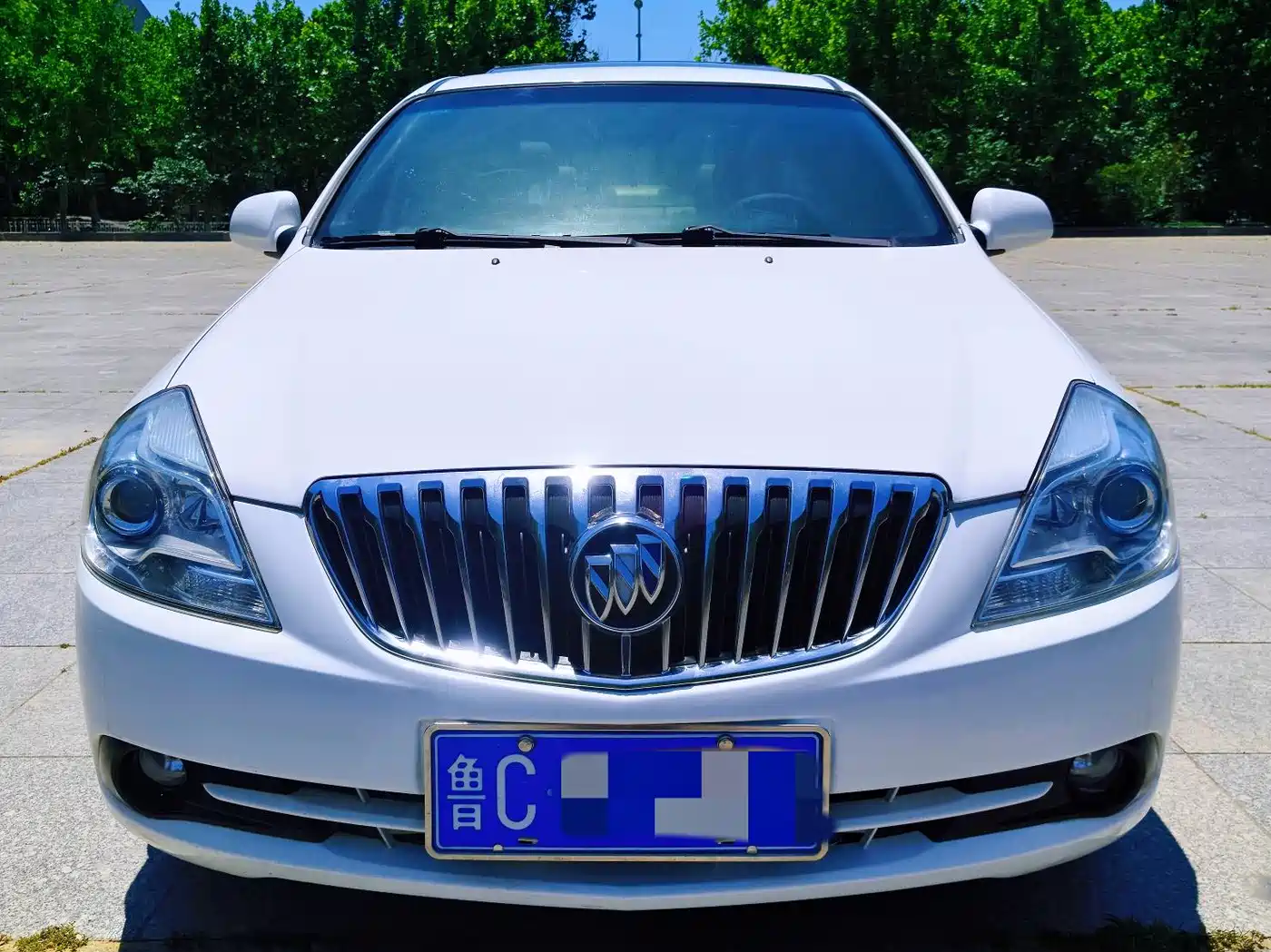 Buick Excelle 2013 1.5L Manual Classic Edition фото 2