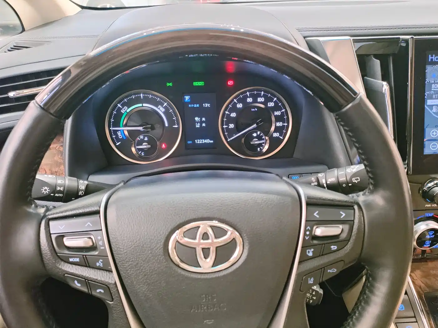 Toyota Alphard 2020 Hybrid 2.5L Luxury Edition фото 18