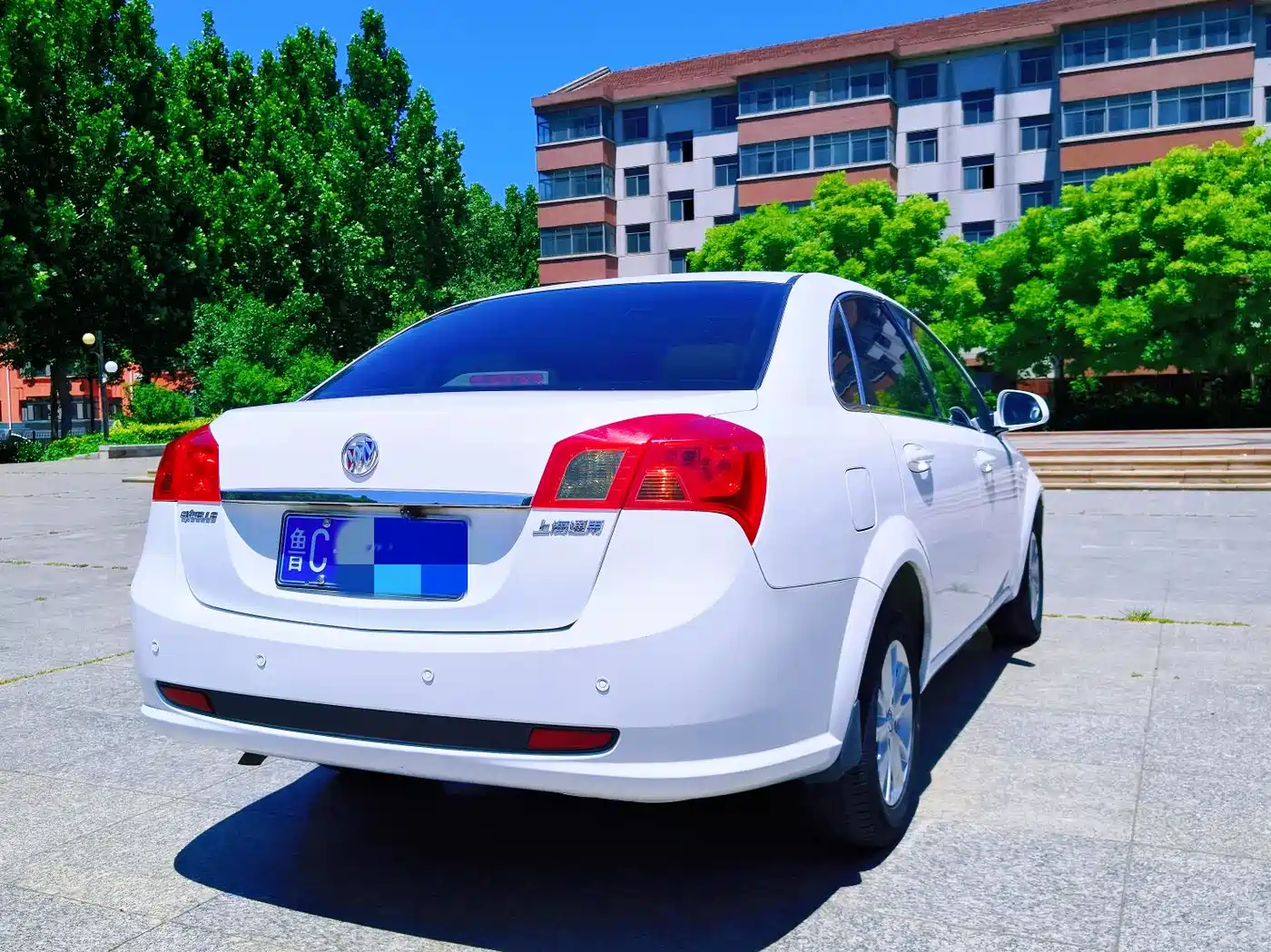 Buick Excelle 2013 1.5L Manual Classic Edition фото 12