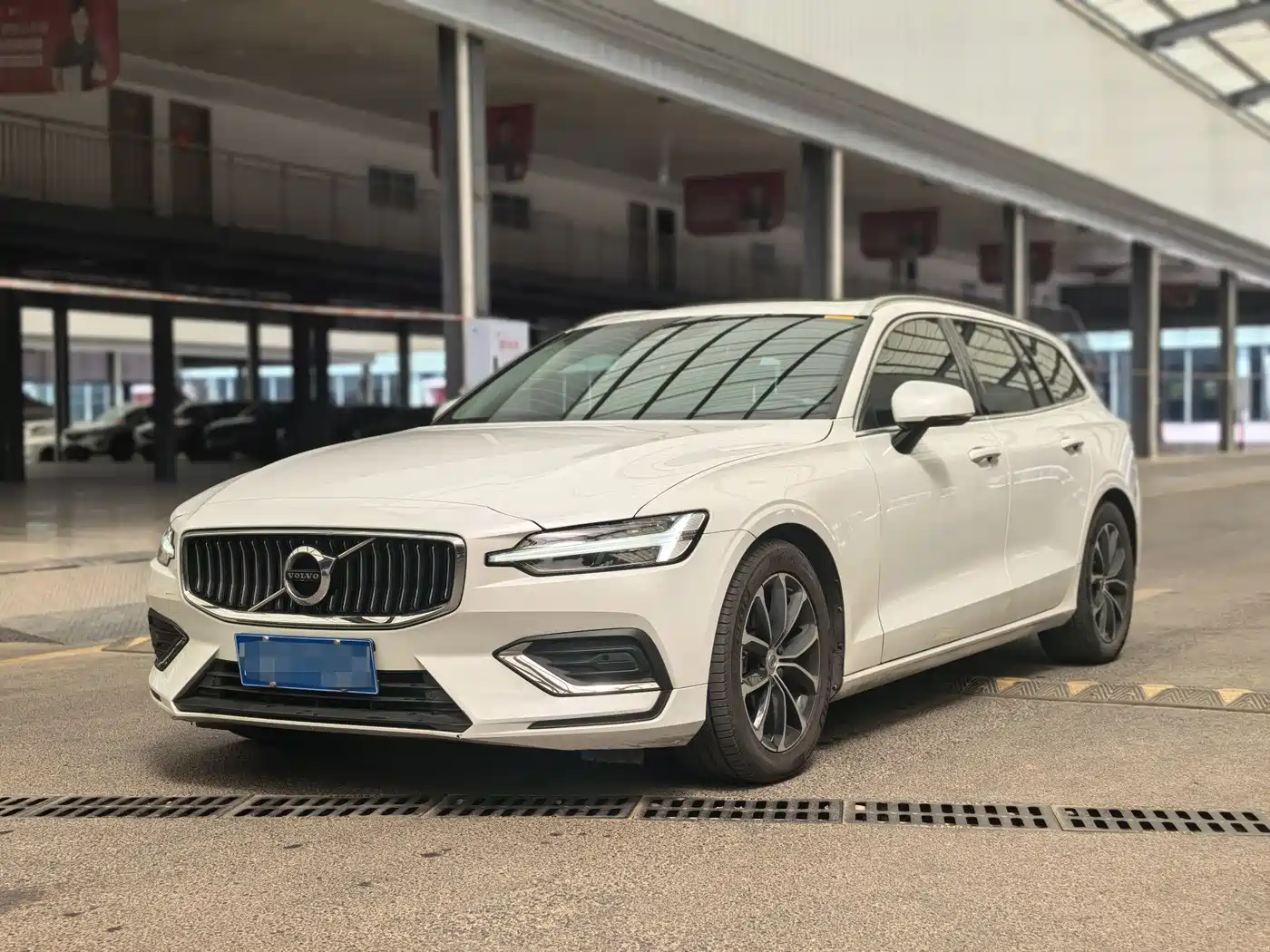 Volvo V60 2020 2020 T4 Momentum Luxury