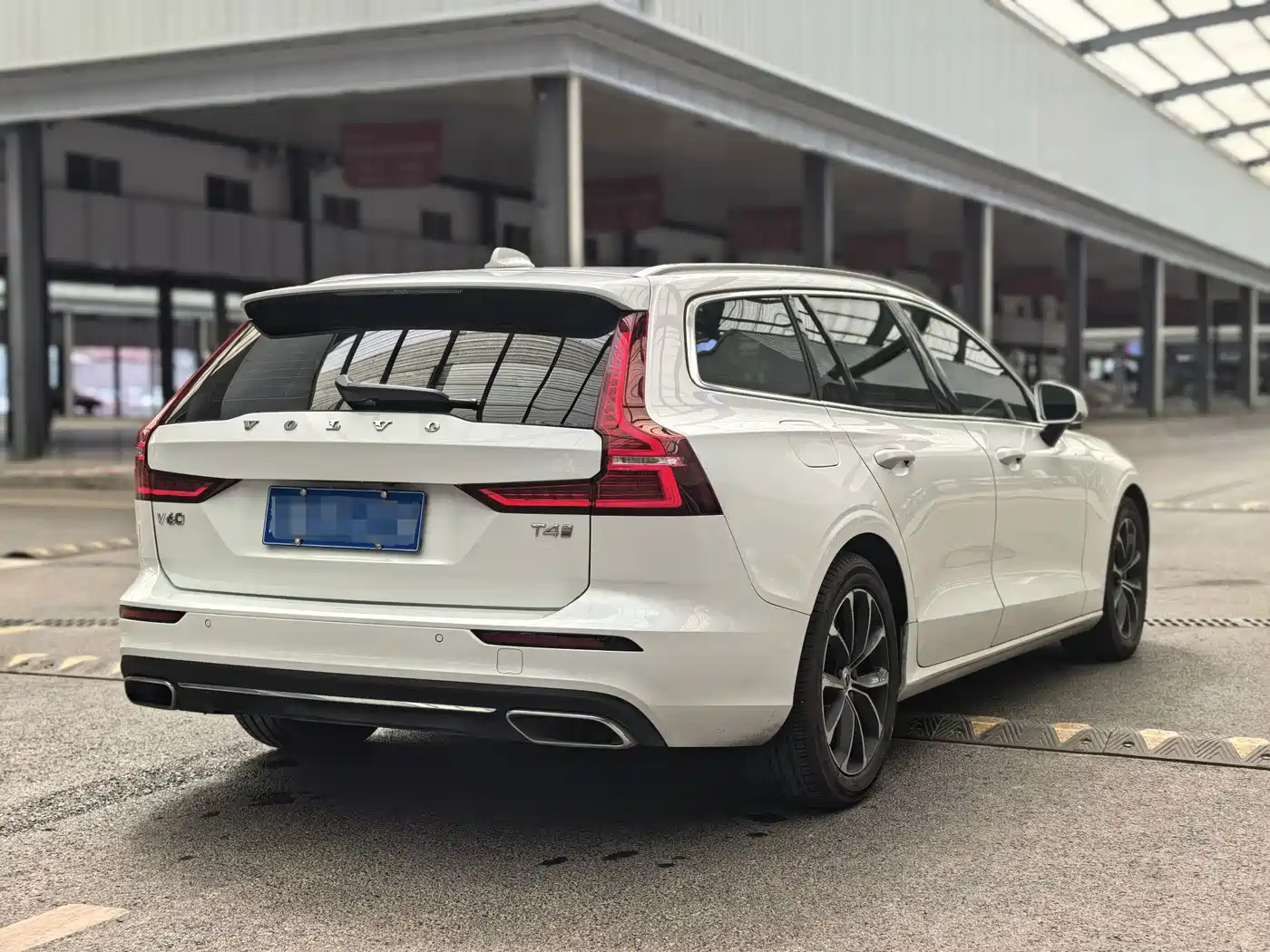 Volvo V60 2020 2020 T4 Momentum Luxury