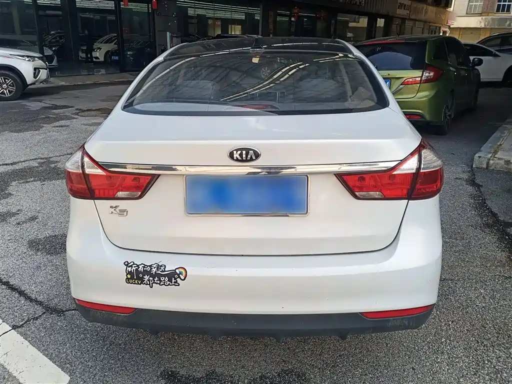 Kia K3 2017 1.6L Automatic 15th Anniversary Special GLS фото 6