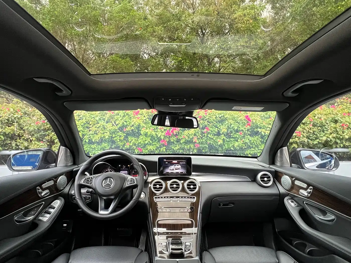 Mercedes-Benz GLC 2017 GLC 260 4MATIC Luxury фото 13