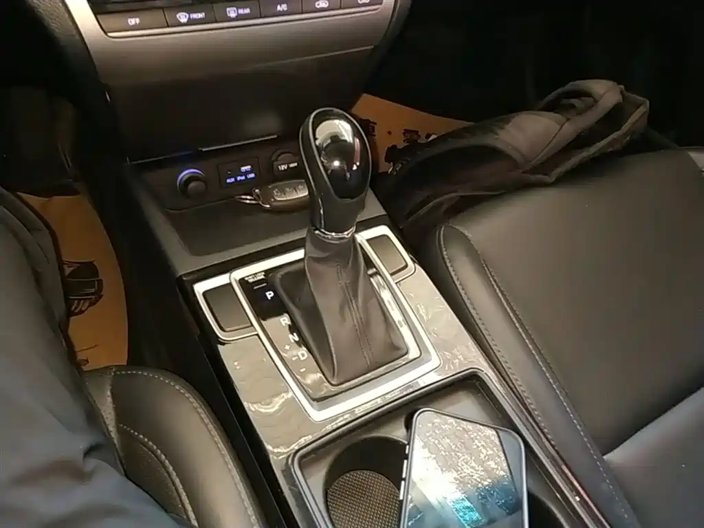 Hyundai Mistra 2014 1.8L Auto Smart GLS фото 14