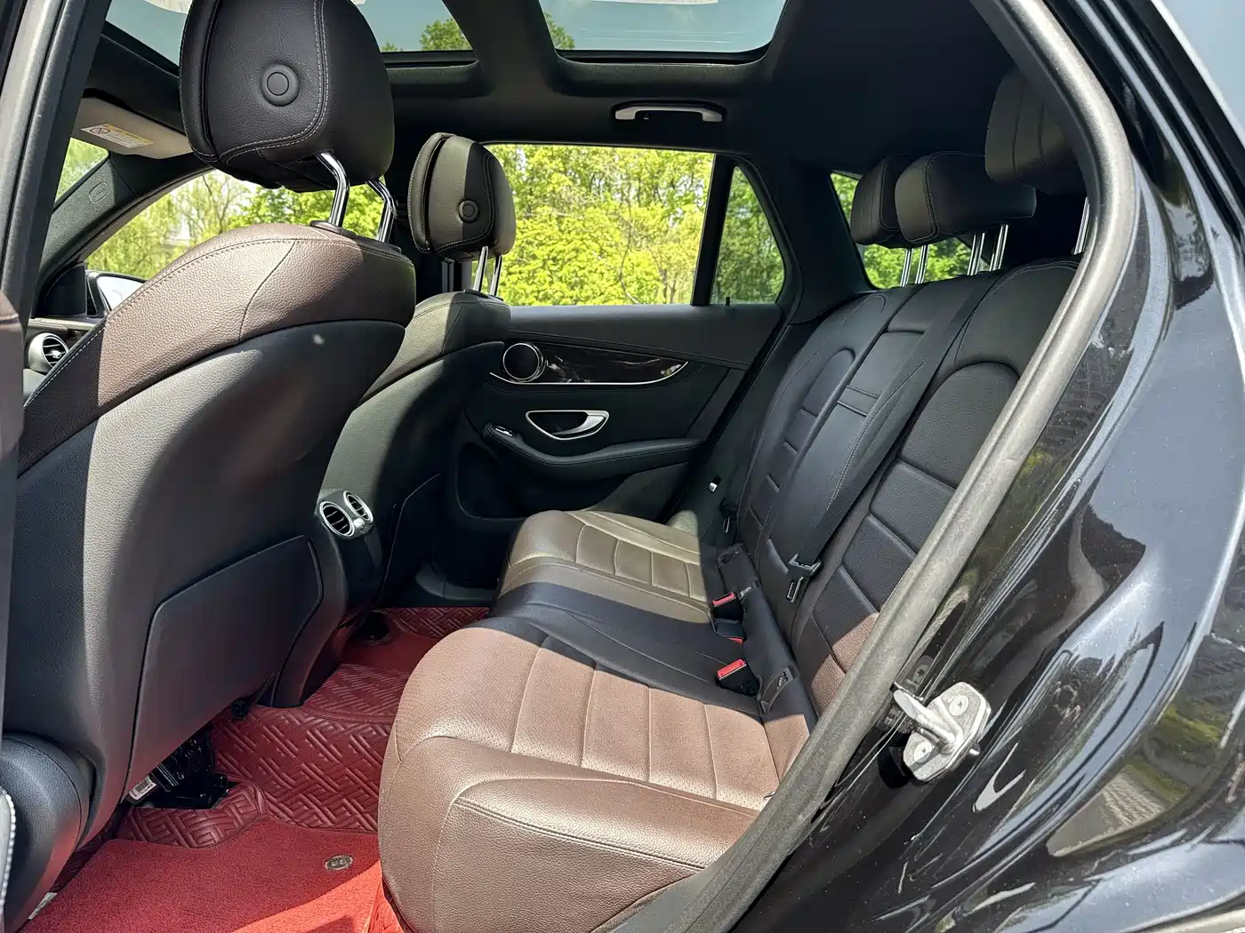 Mercedes-Benz GLC 2017 GLC 260 4MATIC Dynamic фото 10