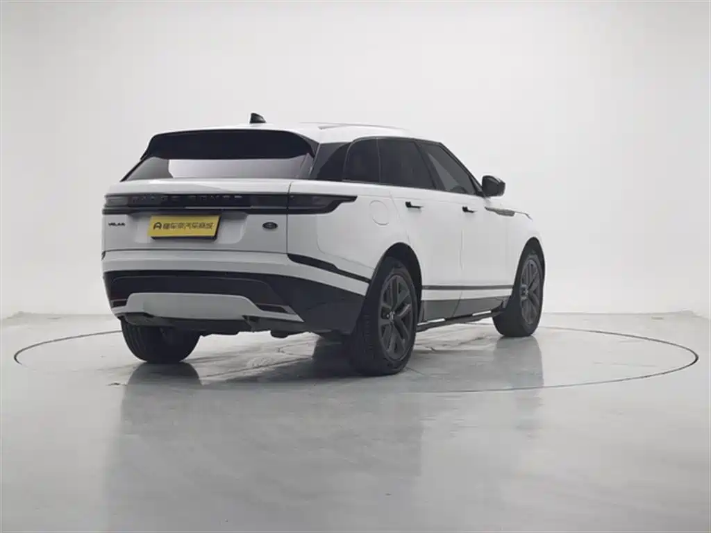 Land Rover Range Rover Velar 2024 Dynamic SE фото 8