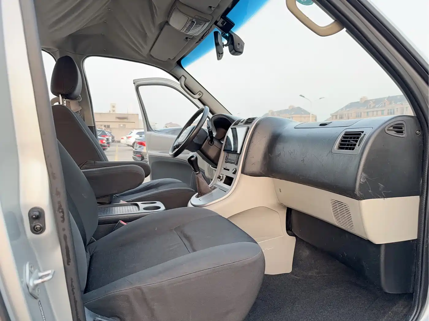 Jinbei Grace 2015 2015 2.0L Classic Edition Base Model Long Wheelbase 7-Seater