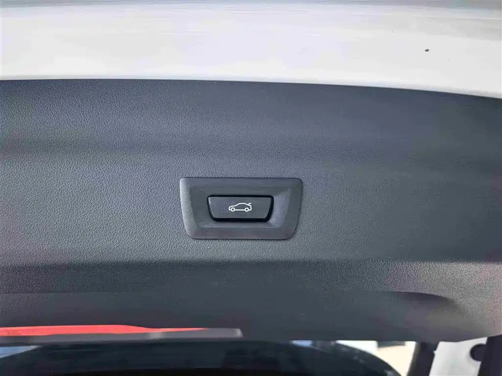 BMW X1 2023 sDrive20Li X Design Package фото 10