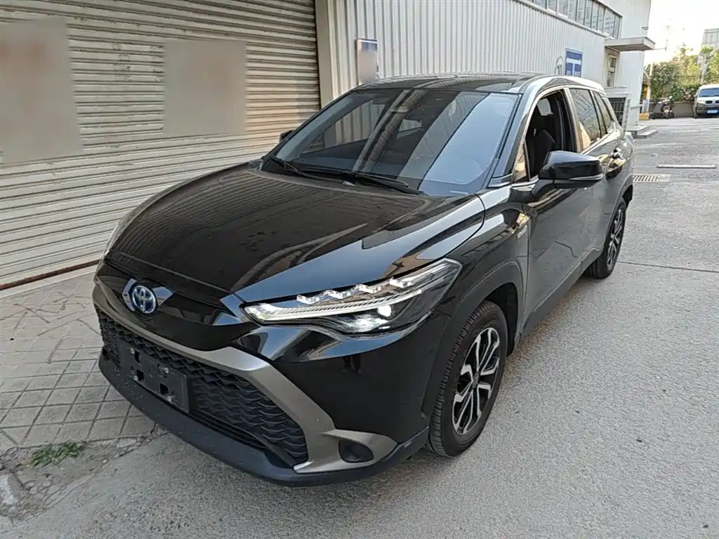 Toyota Frontlander 2023 2.0L Smart Hybrid Dual Engine Luxury Edition фото 2