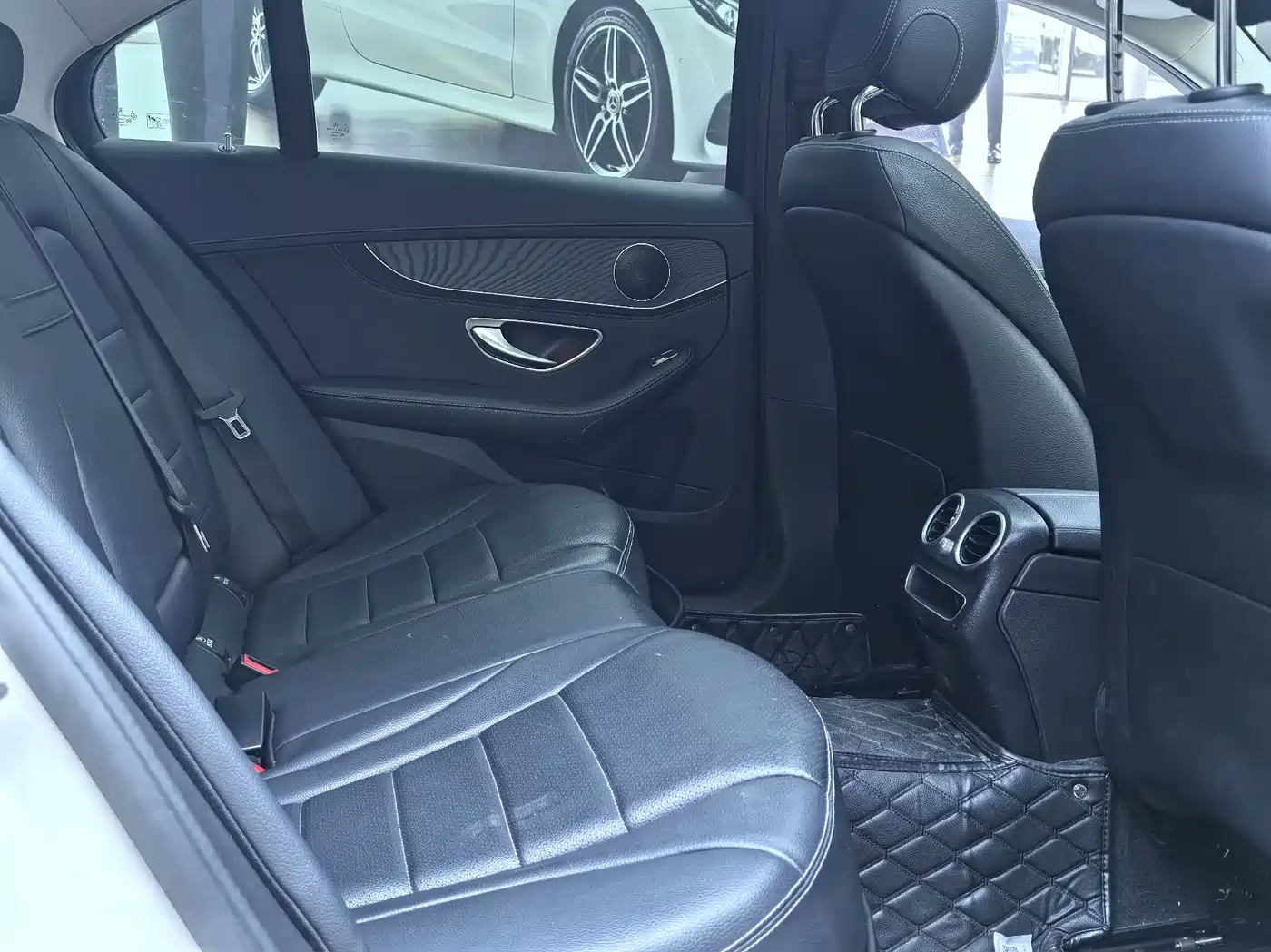 Mercedes-Benz C-Class 2019 C 180 L Fashion Sport Edition фото 16