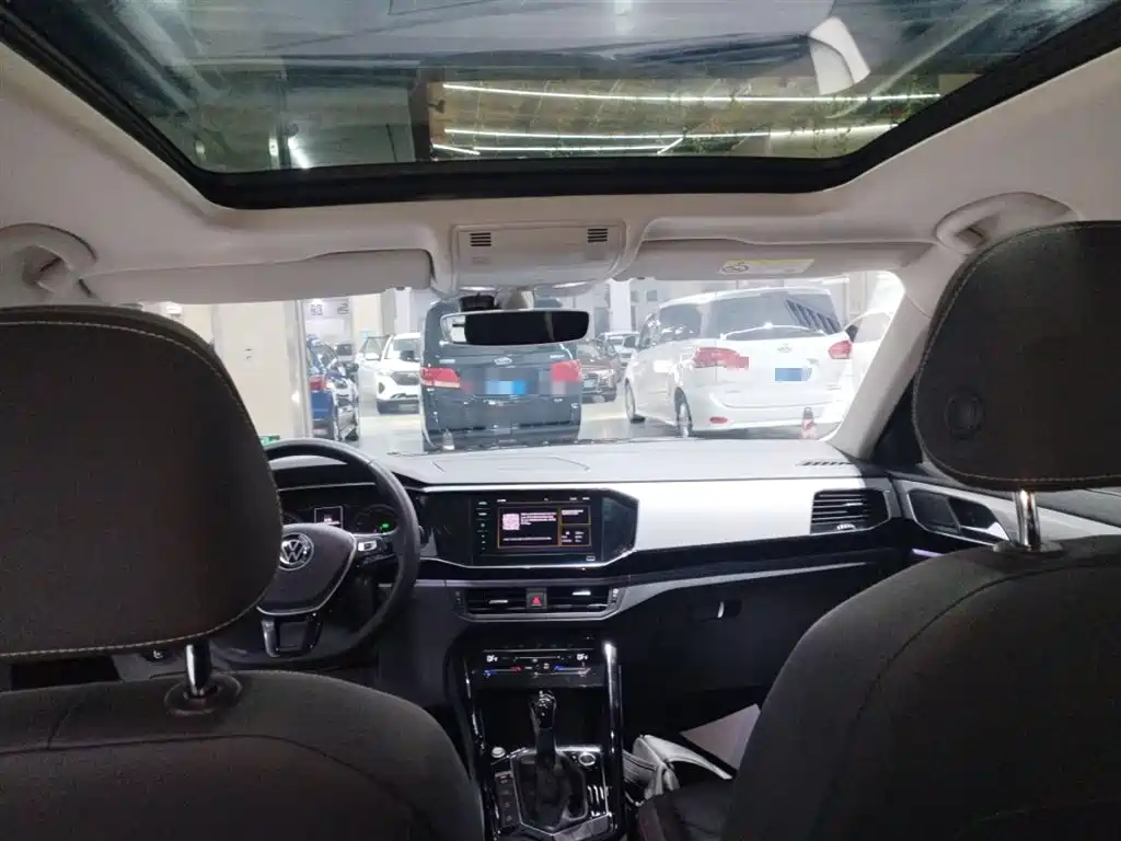 Volkswagen Tayron 2021 330TSI 2WD Luxury Smart Connect Edition фото 18
