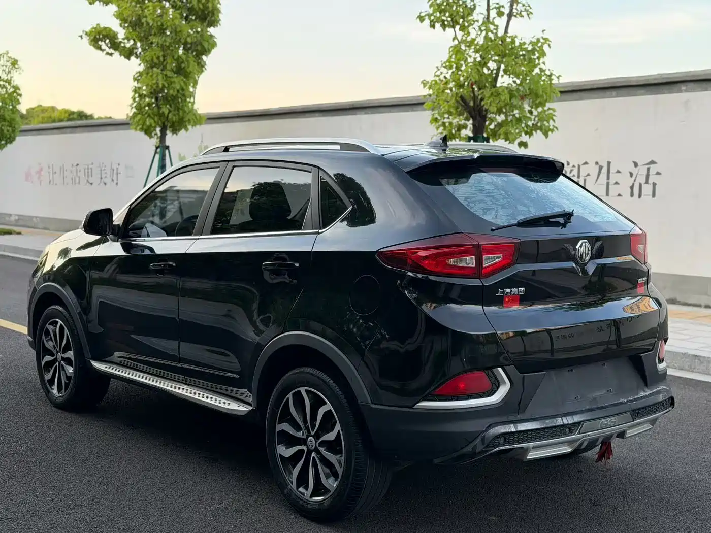 MG Roewe RX5 2017 2016 1.5TGI TST Luxury Edition