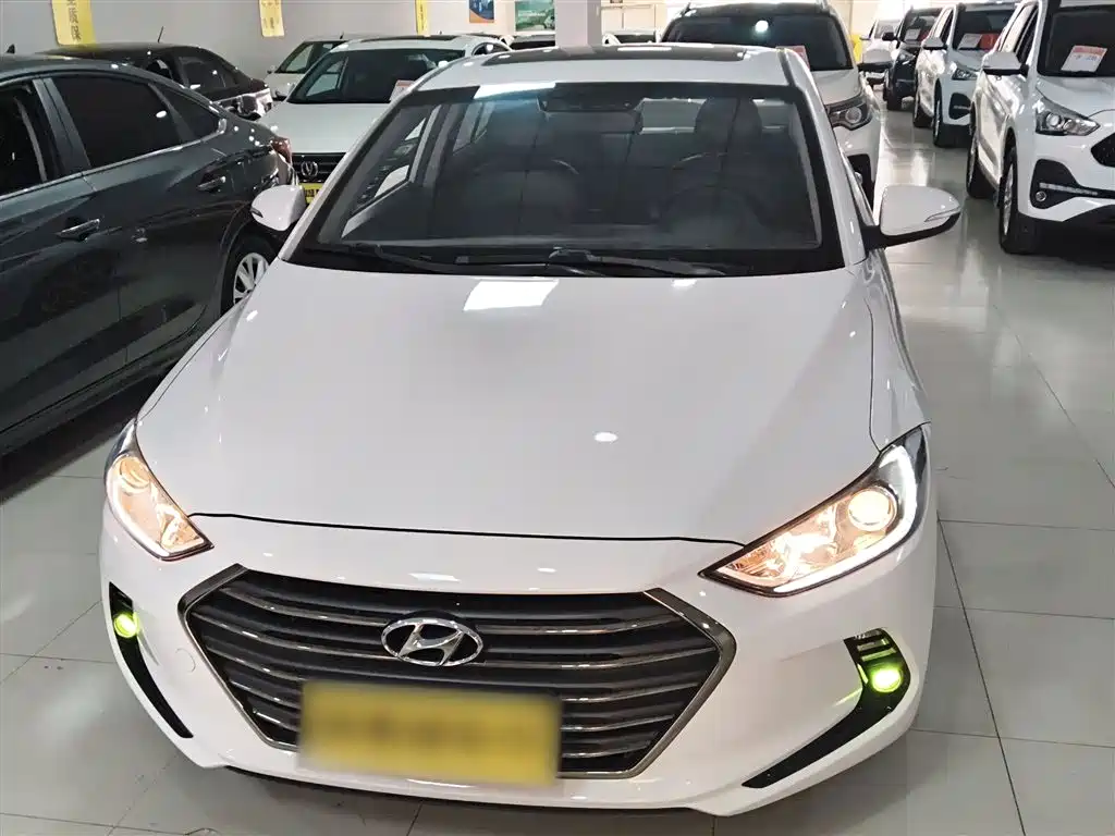 Hyundai Elantra 2018 1.4T DCT Dynamic·Vitality Model фото 2