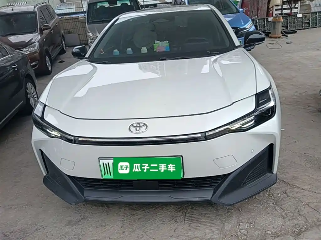 Toyota bZ3 2023 517km Elite PRO фото 3