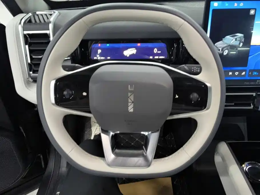 iCAR 03 2025 2024 Model 472km AWD Long Range Edition