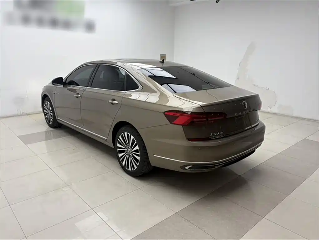 Volkswagen Passat 2019 330TSI Noble Edition China VI фото 10