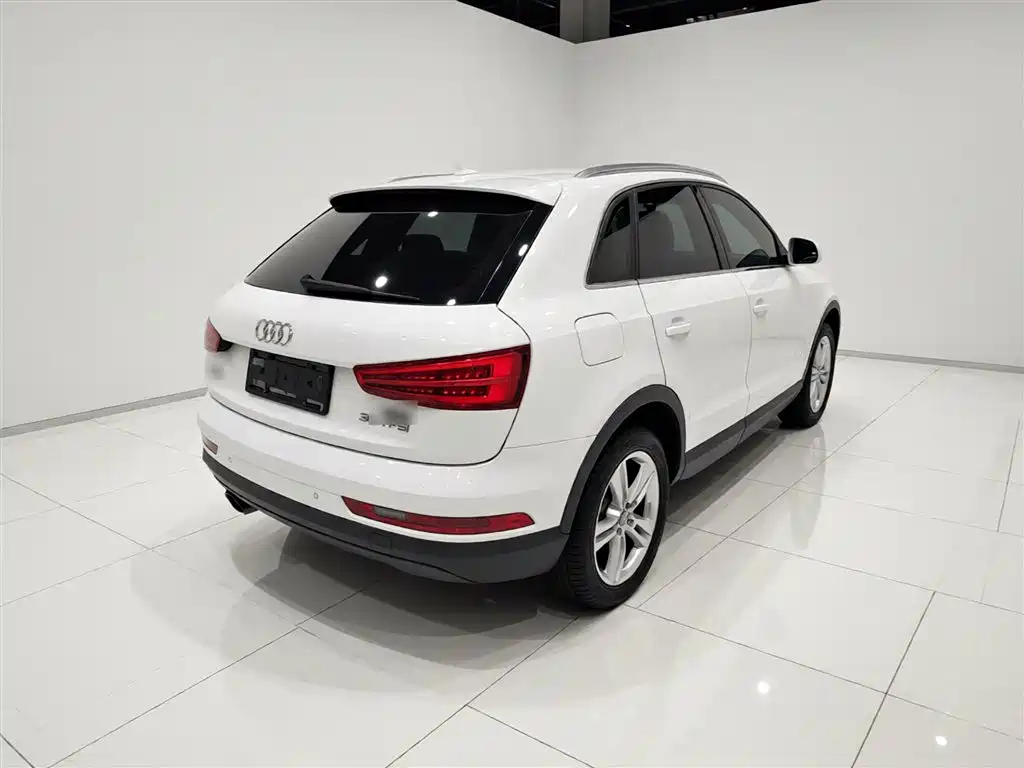 Audi Q3 2018 30th Anniversary Edition 30 TFSI Style фото 7