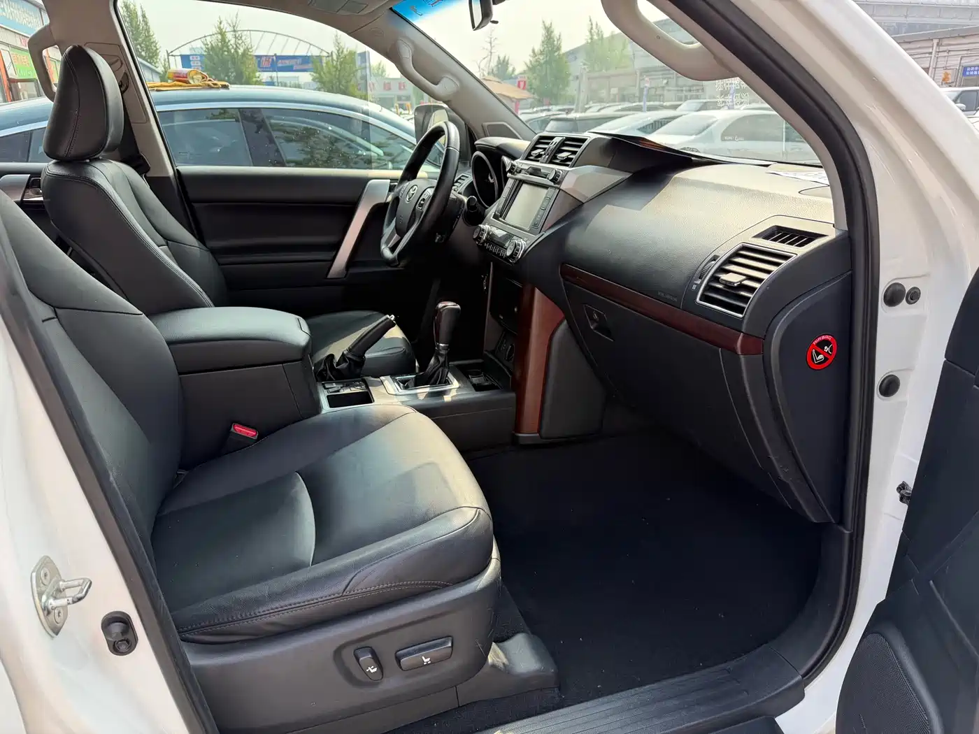 Toyota Prado 2014 4.0L Automatic TX-L NAVI фото 9