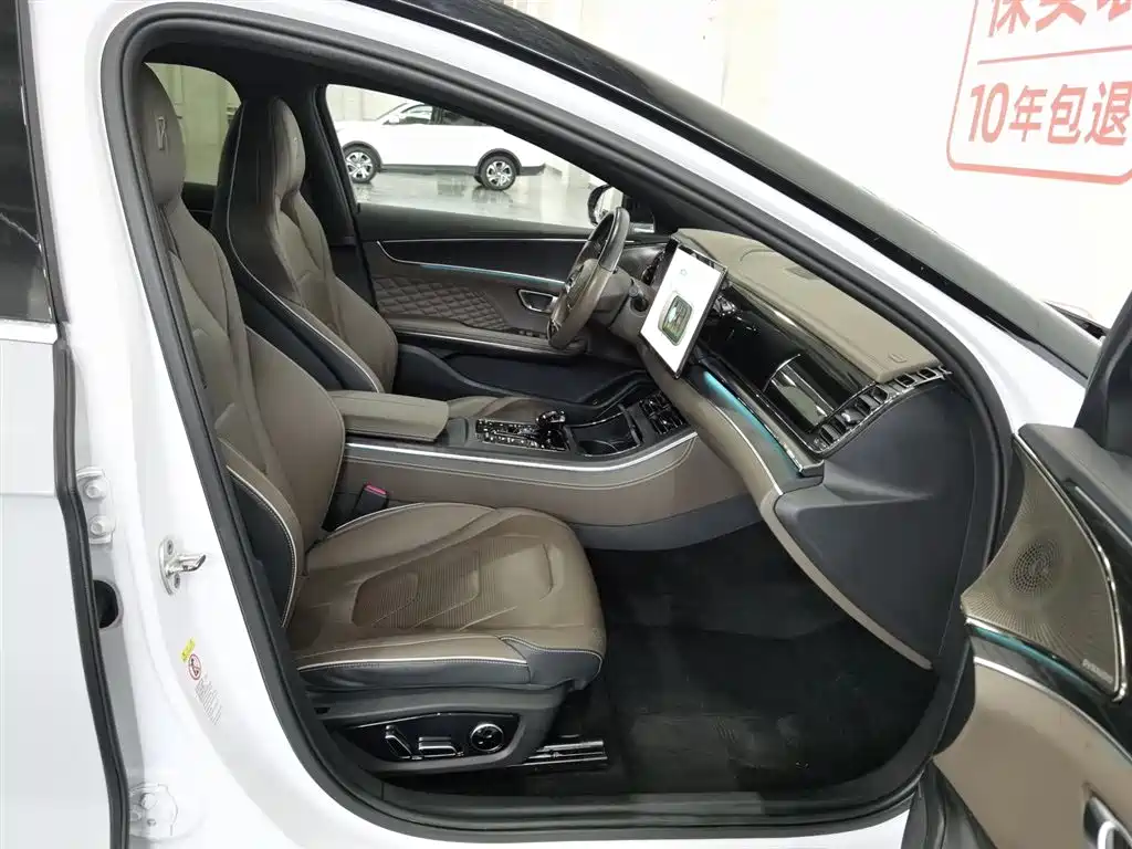 BYD Han 2022 DM-i 121KM Premium Edition фото 23