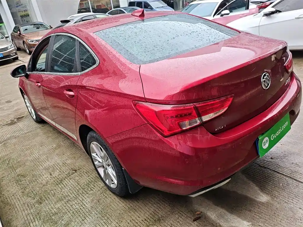 Buick Verano 2019 Sedan 20T Dual Clutch Leading фото 5