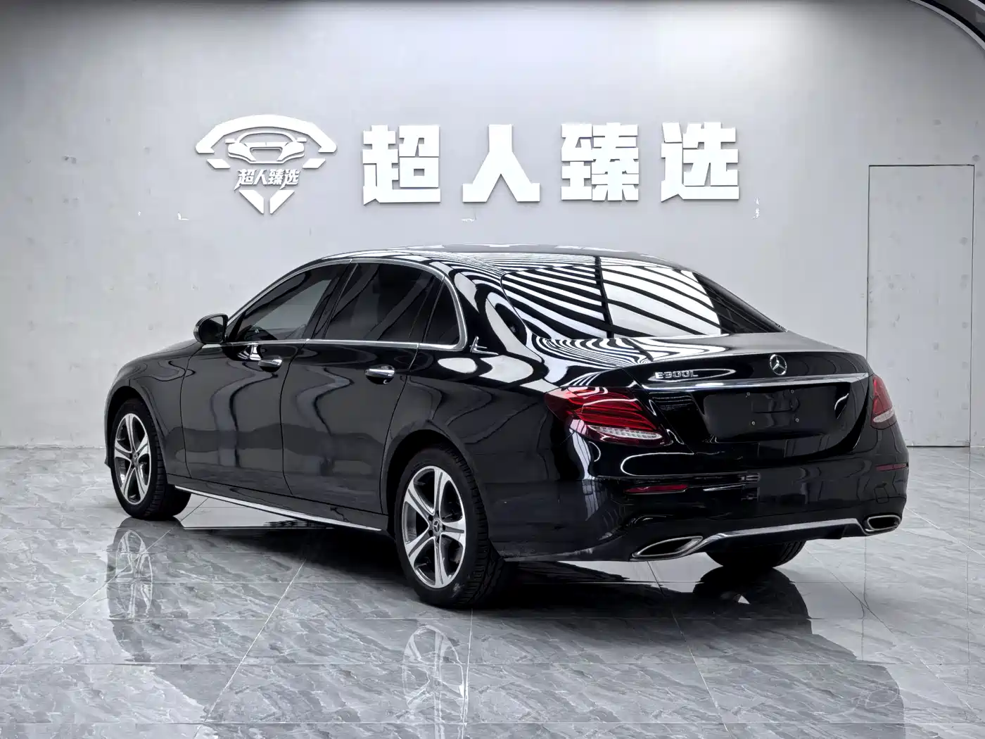 Mercedes-Benz E-Class 2016 E 200 L Sport Type фото 14
