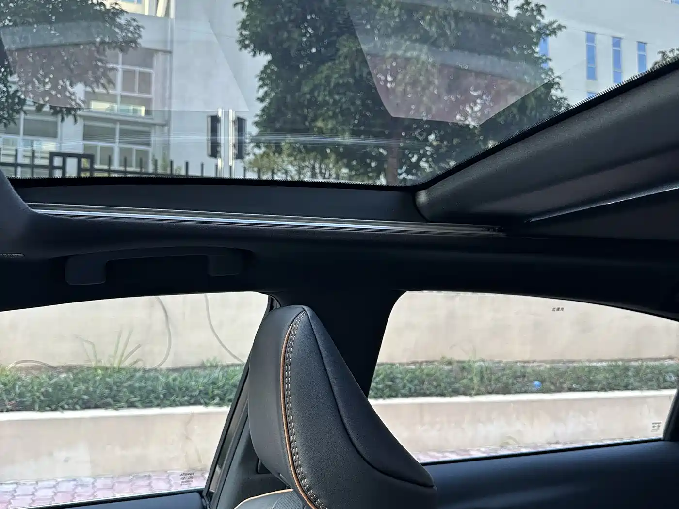 Toyota Avalon 2024 Model Hybrid 2.0L Prestige Edition фото 10