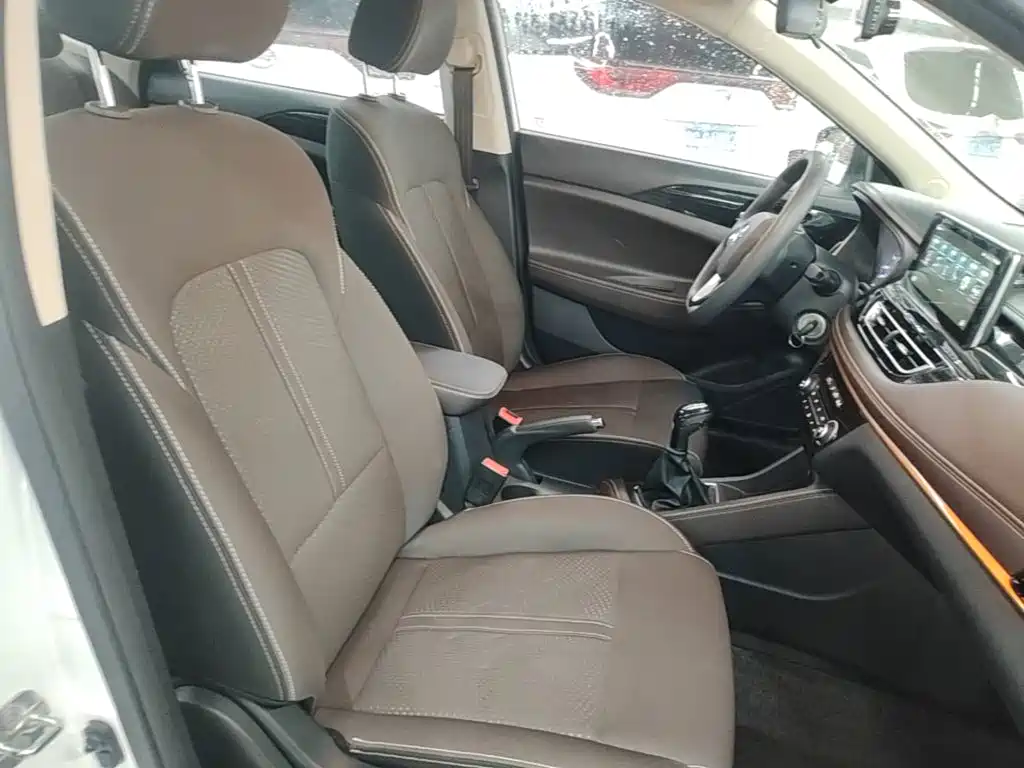 Changan Eado DT 2020 2019 1.6L Manual Relax China VI