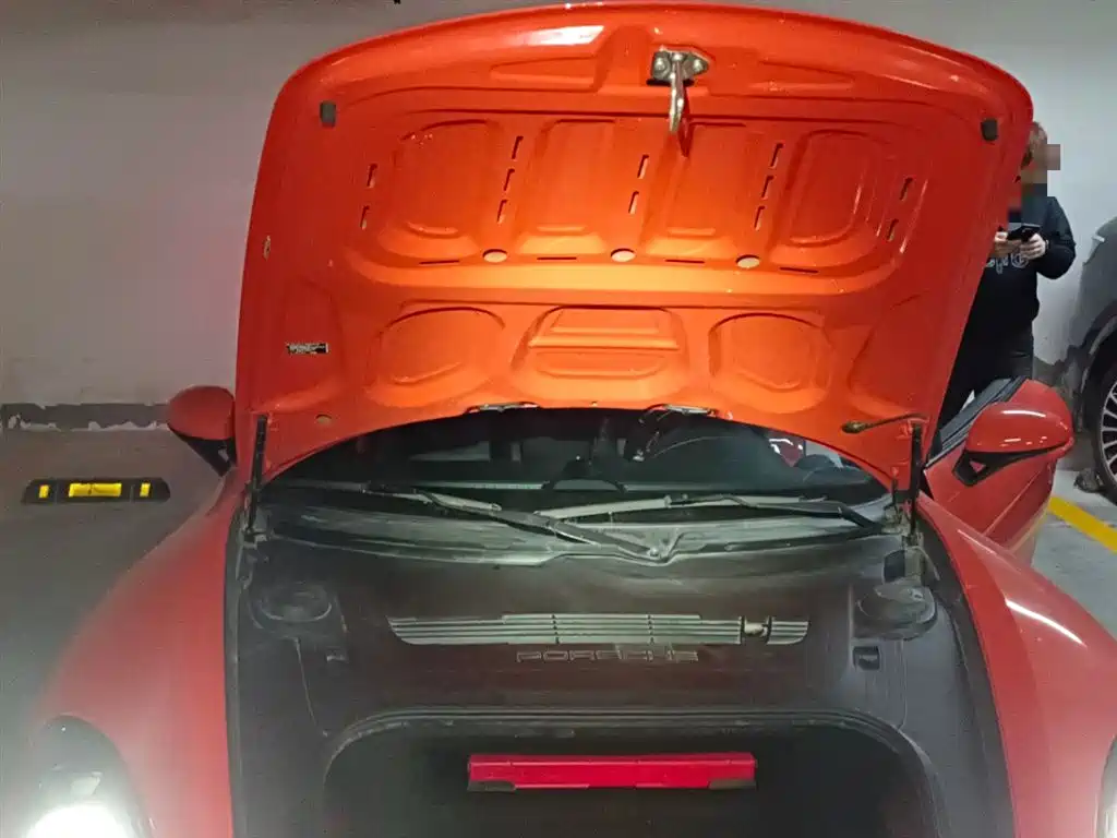 Porsche 718 2016 Cayman 2.0T фото 10