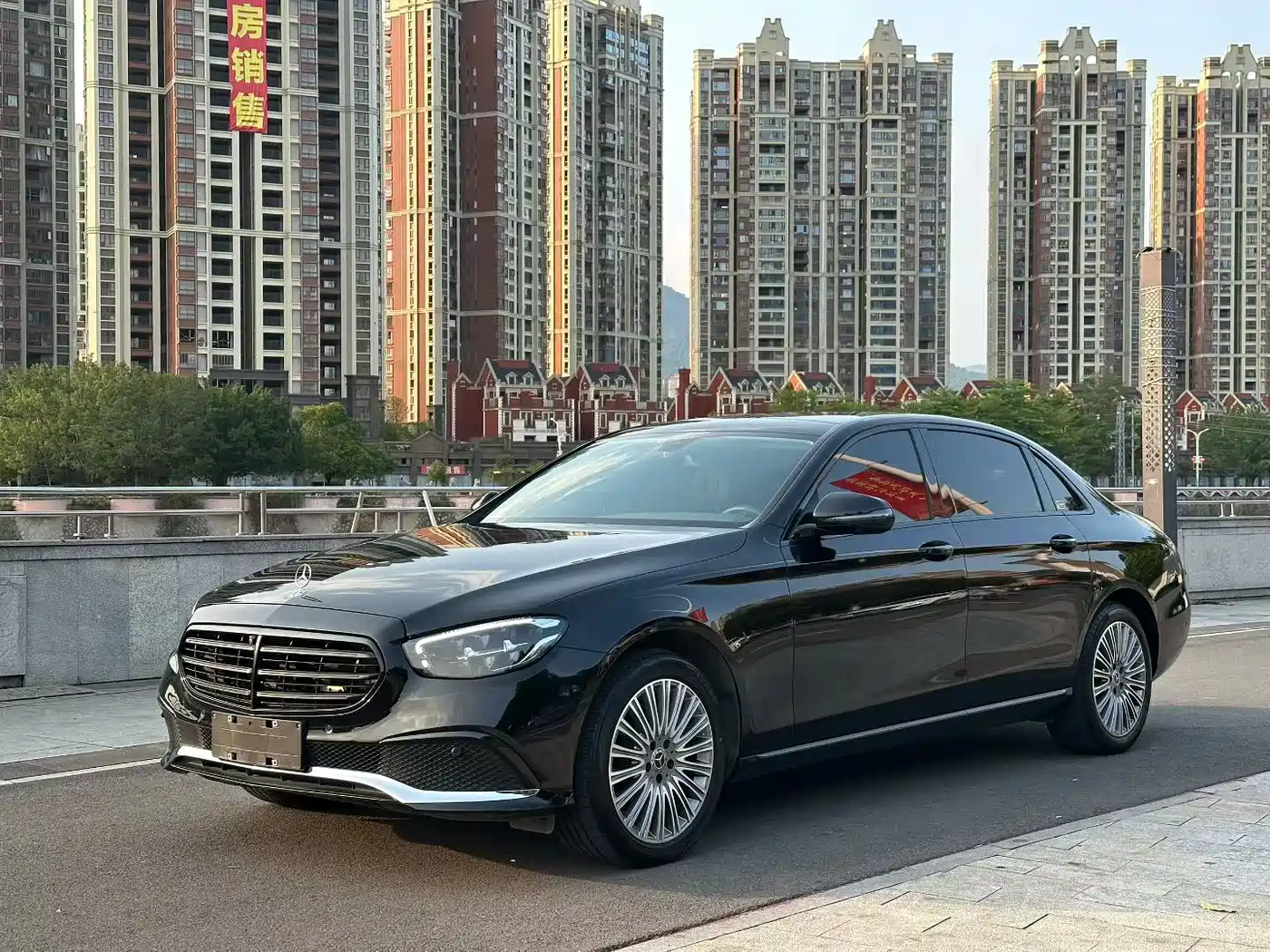 Mercedes-Benz E-Class 2023 Facelift E 300 L Luxury