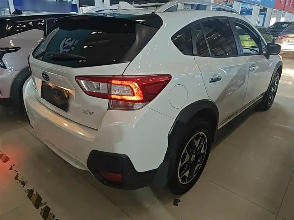Subaru XV 2018 2.0i AWD Elite Edition фото 7