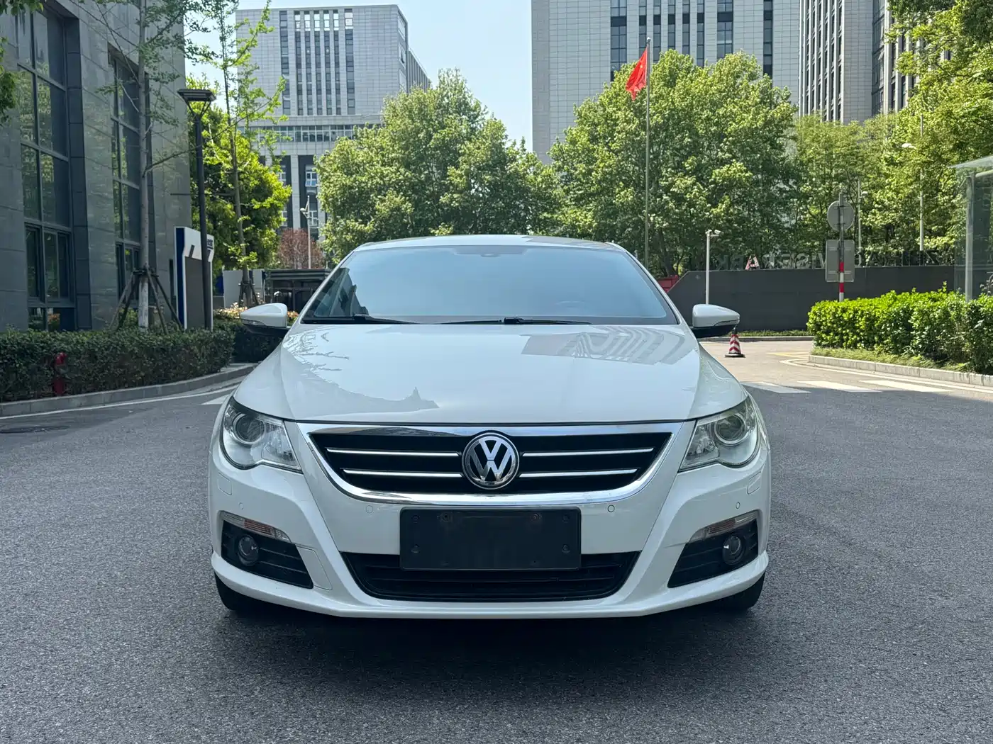 Volkswagen FAW-Volkswagen CC 2012 1.8TSI Elite фото 2