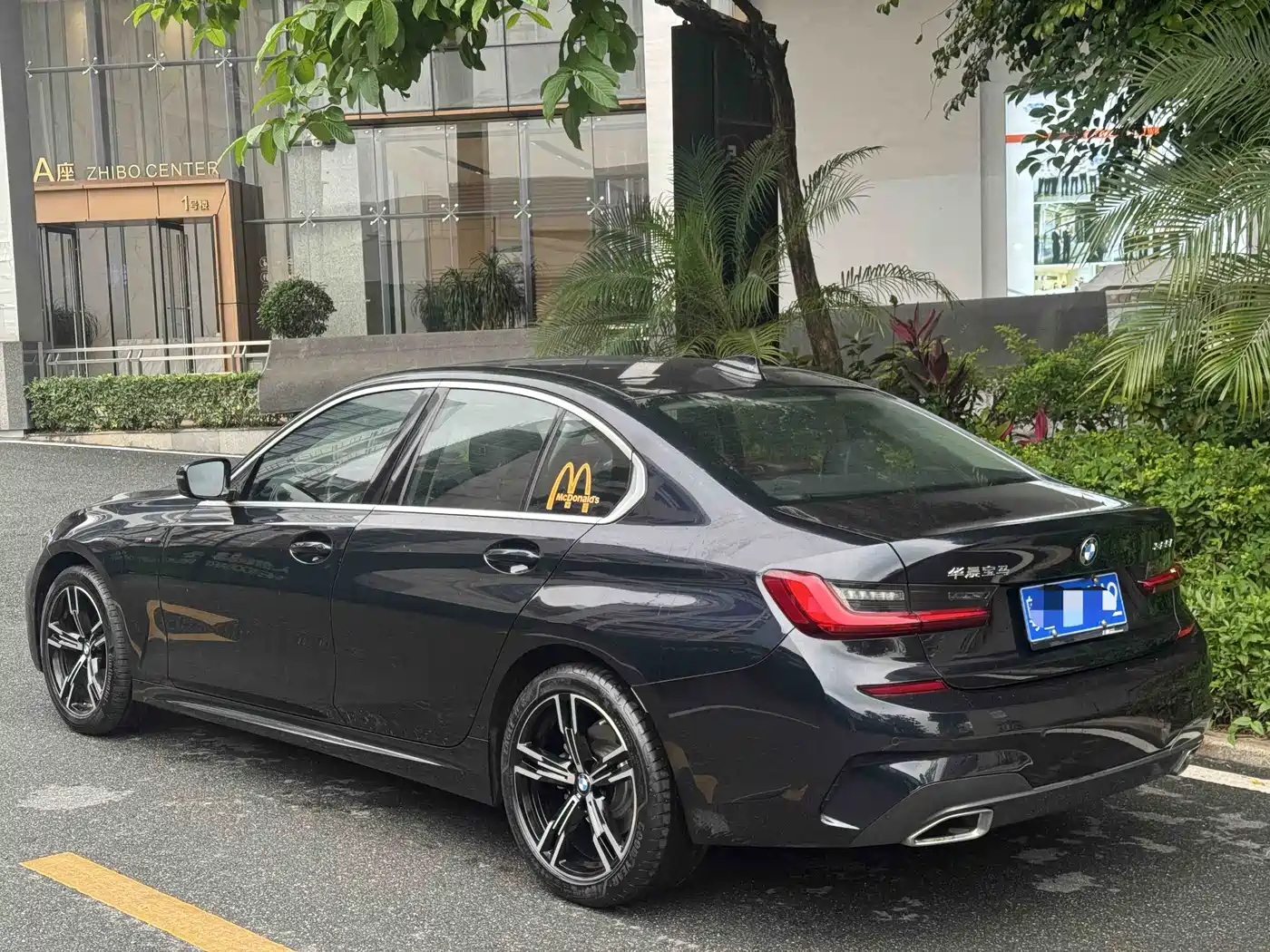 BMW 3 Series 2022 325i M Sport Package фото 4