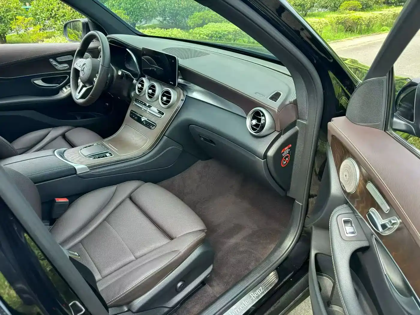 Mercedes-Benz GLC 2020 Facelift GLC 260 L 4MATIC Luxury фото 4