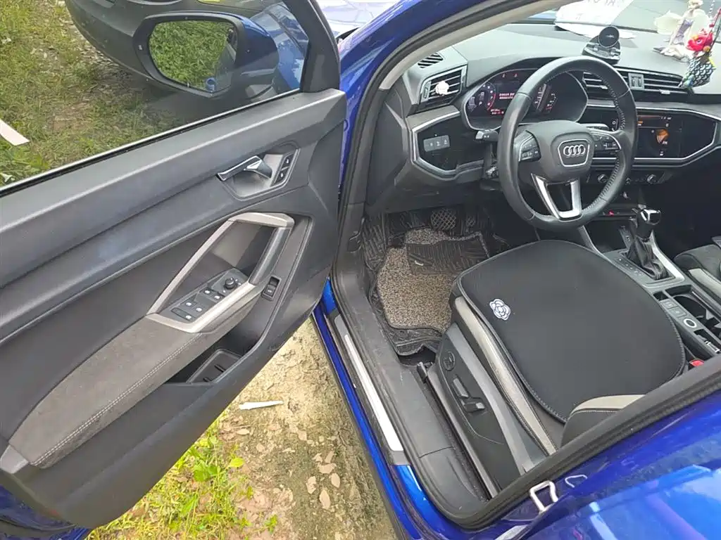 Audi Q3 2021 35 TFSI Progressive Sport фото 23