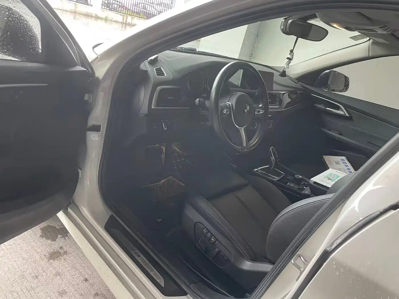BMW 1 Series 2020 Model 120i M Sport Package фото 3
