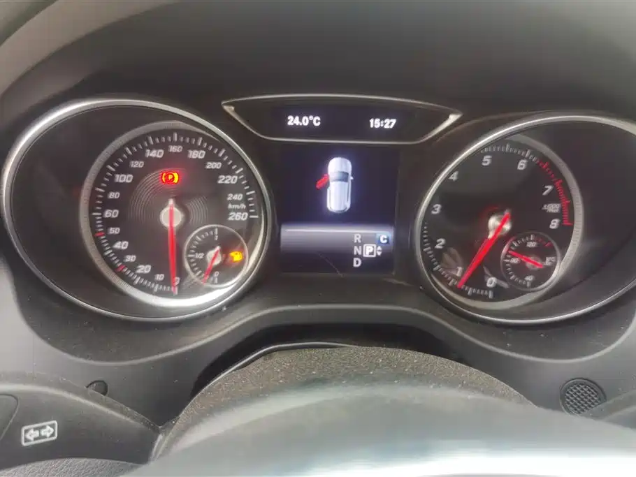 Mercedes-Benz GLA 2019 GLA 200 Dynamic фото 14