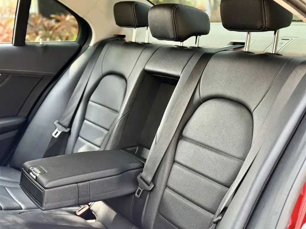 Mercedes-Benz C-Class 2016 C 180 L Sport фото 6